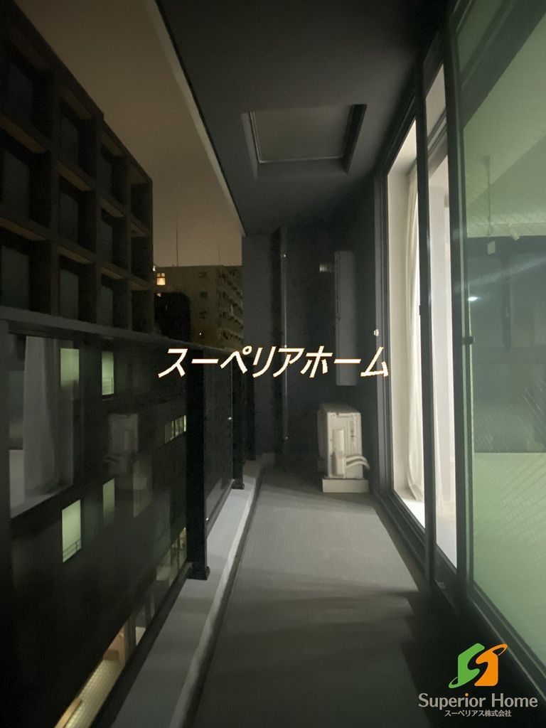 バルコニー