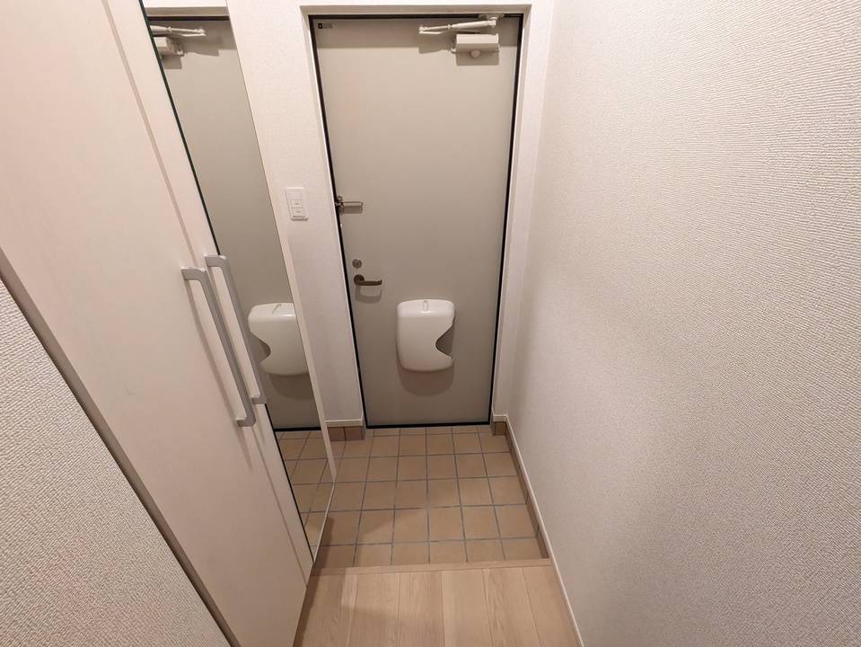 玄関　玄関