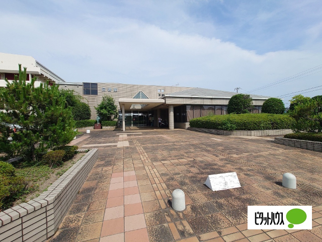 図書館　藍住町立図書館（図書館）まで1673m