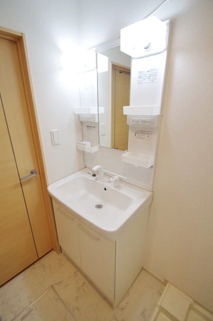 洗面設備　★お問い合わせはタウンハウジング祖師ヶ谷大蔵店まで★