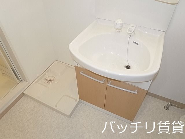 洗面設備　別号室イメージの為、現状を優先致します