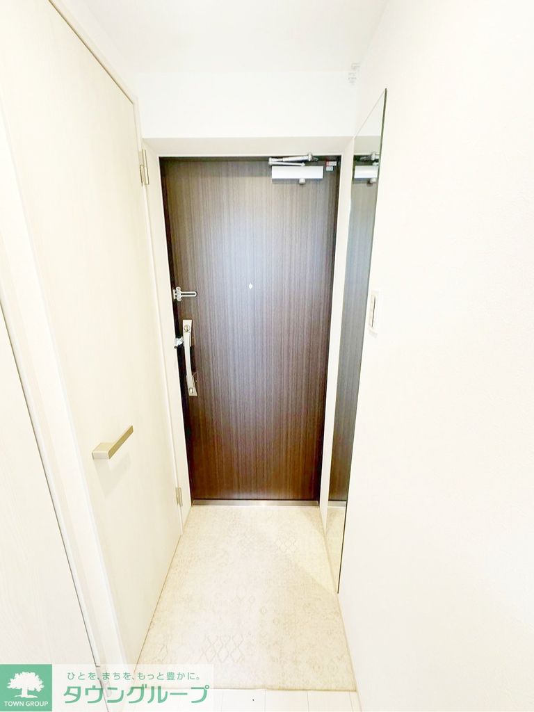 玄関　お部屋探しはタウンハウジングへ♪