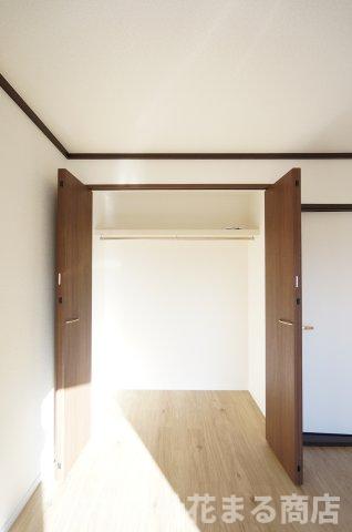 収納　リノベーションしているので、室内大変綺麗です！ 物件、駅でお