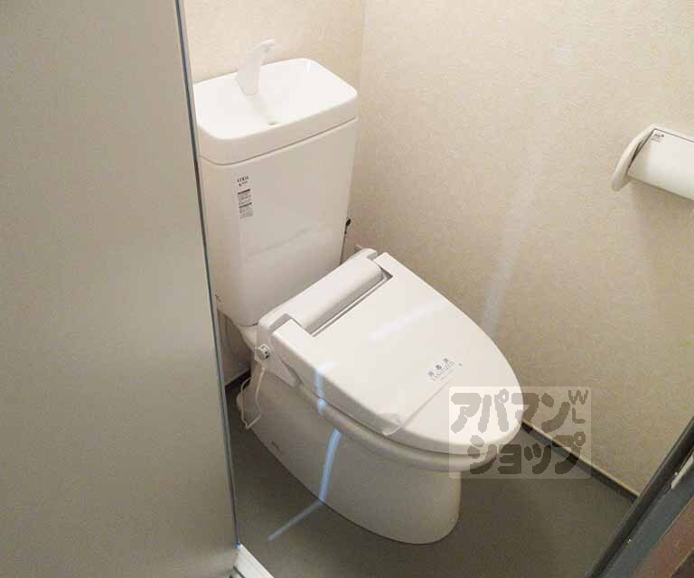 トイレ　清潔感のあるトイレ・