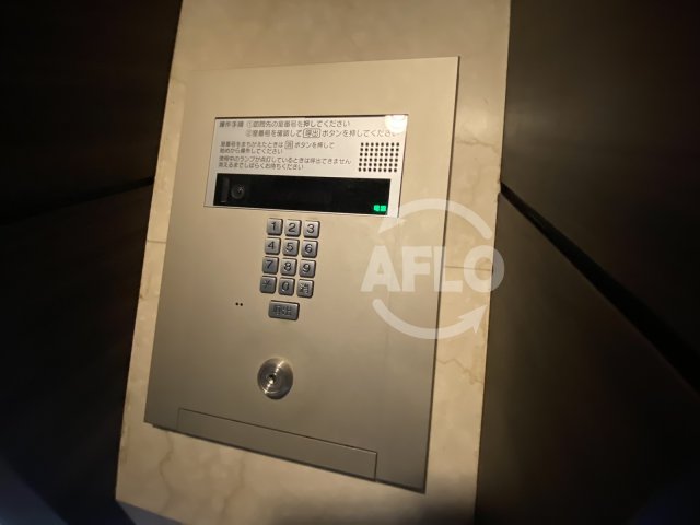 セキュリティ　レジデンス中之島公園　オートロック