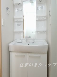 洗面設備　シャンプードレッサー