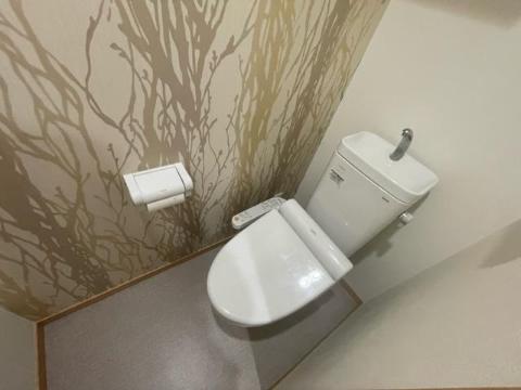 トイレ　トイレ