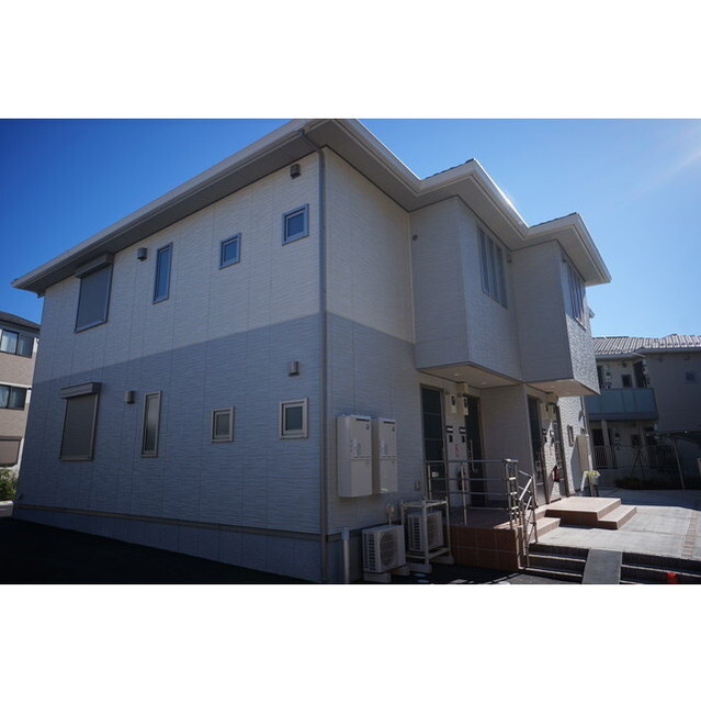 建物外観　積水ハウス施工のシャーメゾン