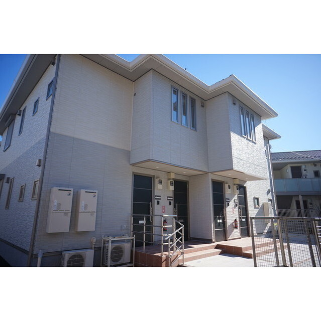 建物外観　積水ハウス施工のシャーメゾン