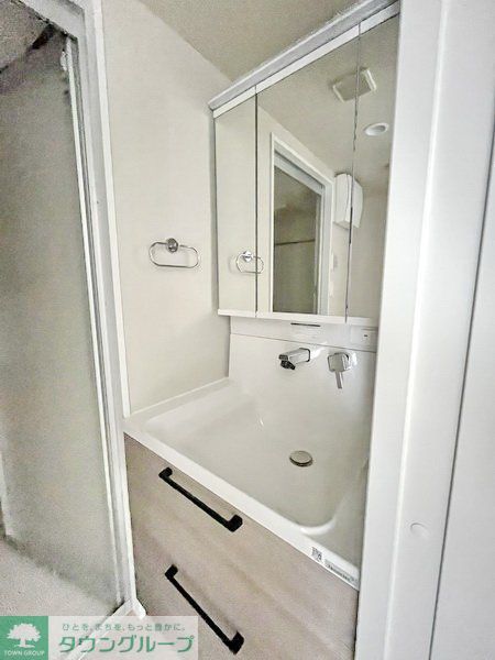 洗面設備　※同マンション別部屋のお写真です。