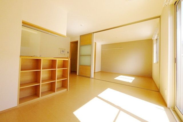 居室・リビング　☆LDK10.1帖☆