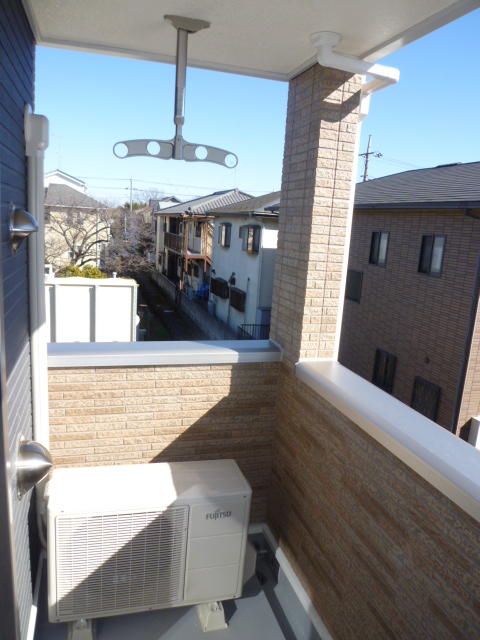 バルコニー　参考写真（同型モデル）