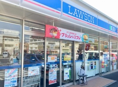 コンビニ　ローソン 熱田一番二丁目店（コンビニ）まで210m