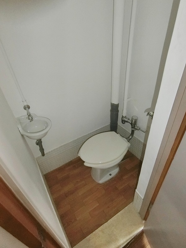 第一白川ハイツのトイレ写真