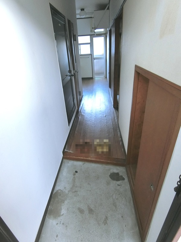第一白川ハイツの玄関写真
