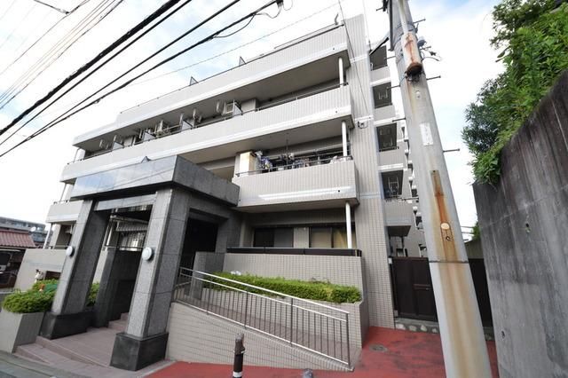 建物外観　内見のご予約はタウンハウジングまで☆