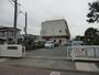 小学校　浜松市立西小学校（小学校）まで563m