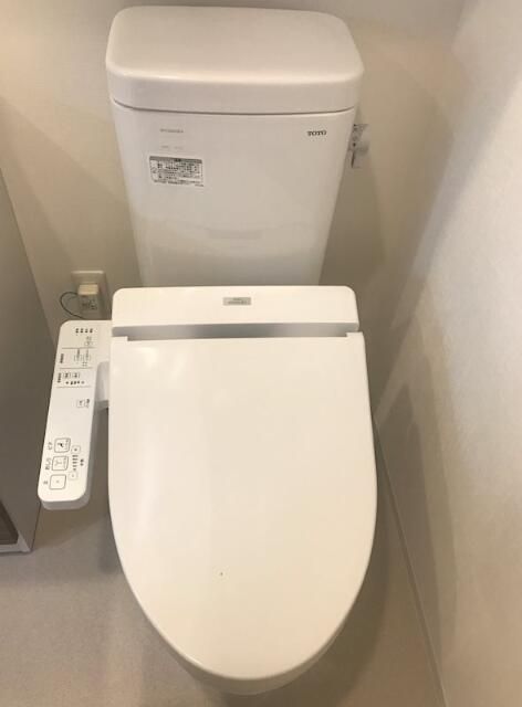 トイレ　コンパクトで使いやすいトイレです