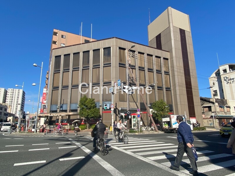 銀行　三菱UFJ銀行城東支店（銀行）まで438m