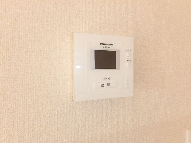 セキュリティ　あると安心なＴＶ付きモニターフォン。