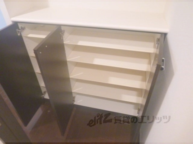 収納　下駄箱