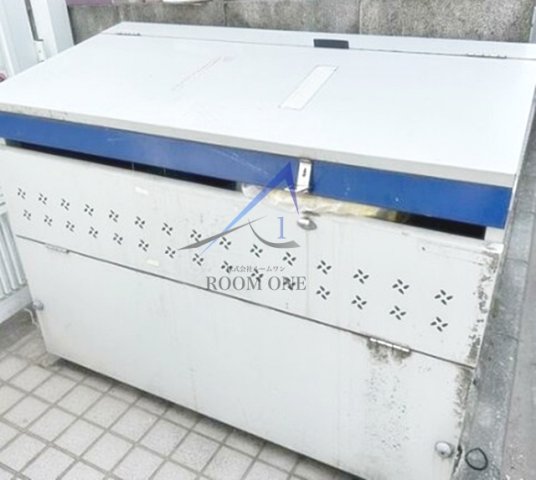 その他共有部分　敷地内ごみ置き場です。
