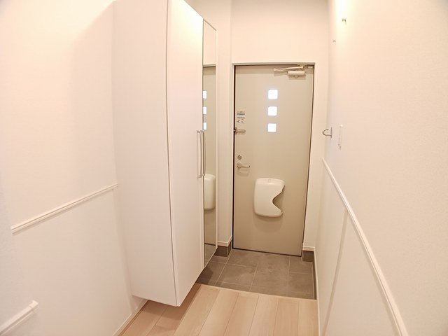 玄関　明るい玄関です