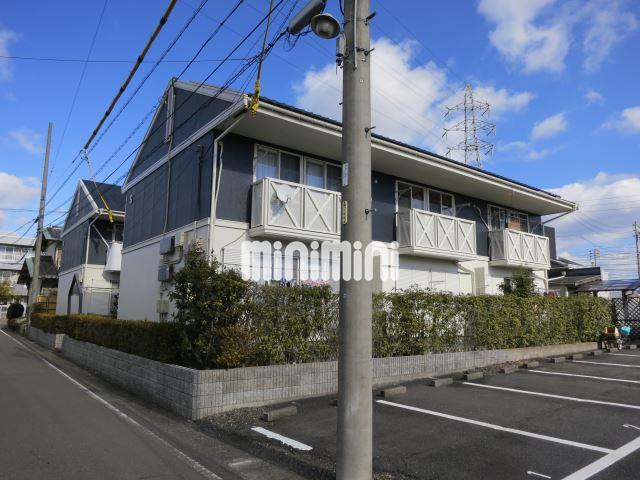 建物外観　積水ハウスのメゾネット物件。