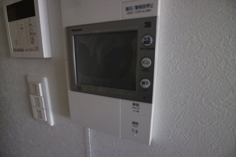 セキュリティ　※別号室の参考写真になります。
