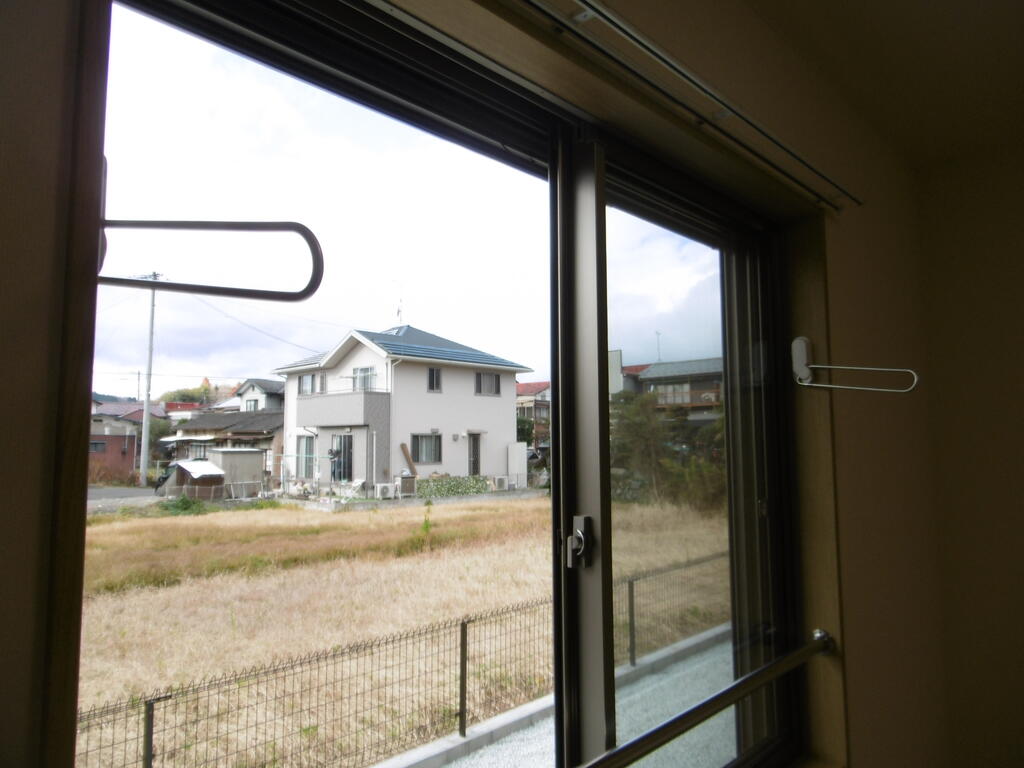 その他設備　室内物干し