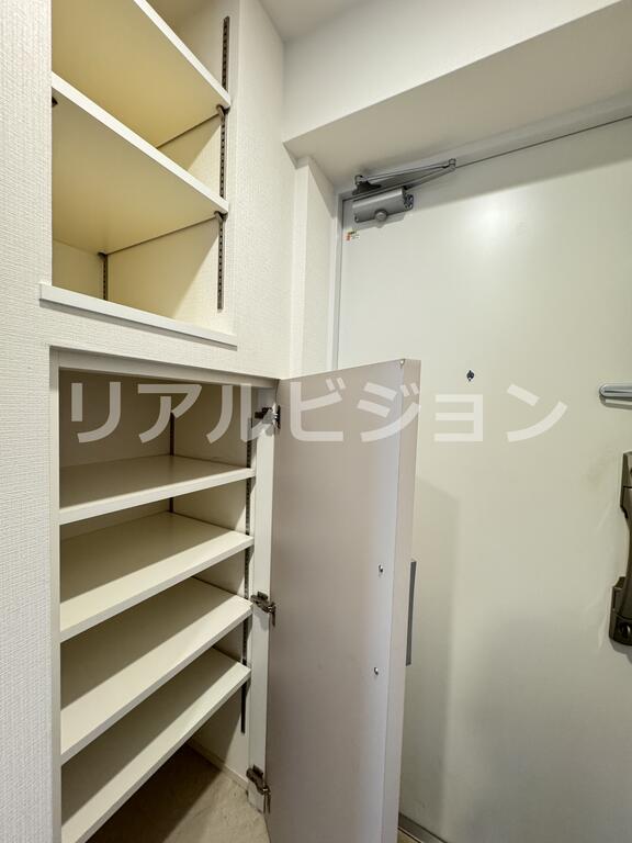 玄関　他部屋参考写真