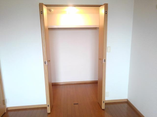 収納　同社施工参考例です。