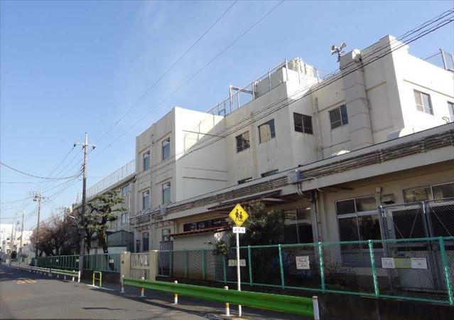 小学校　大田区立徳持小学校（小学校）まで400m