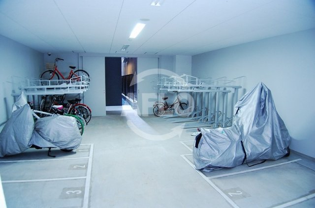 駐車場　レジールアッシュ南堀江　バイク置場