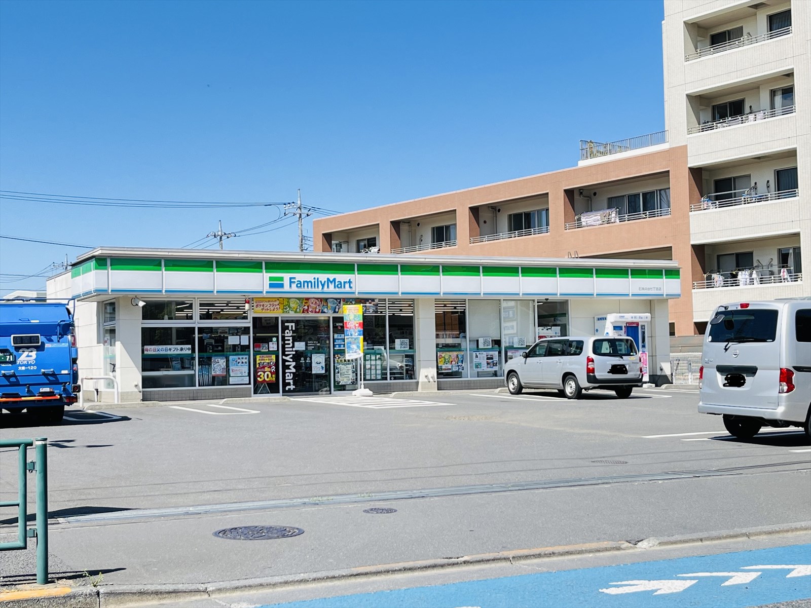 コンビニ　ファミリーマート練馬関町北一丁目店（コンビニ）まで158m