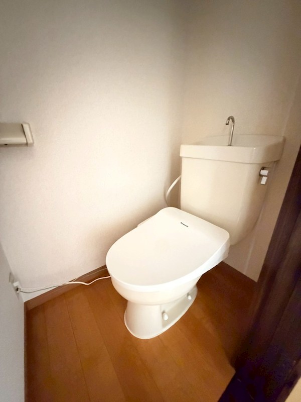 トイレ　別室参照