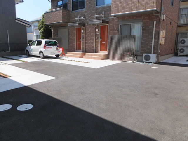 駐車場　駐車場