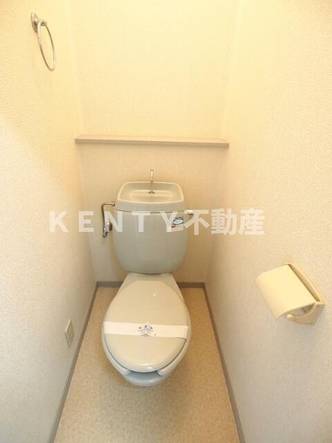 トイレ　落ち着いたトイレです