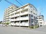 建物外観　南向きの鉄筋コンクリートマンション