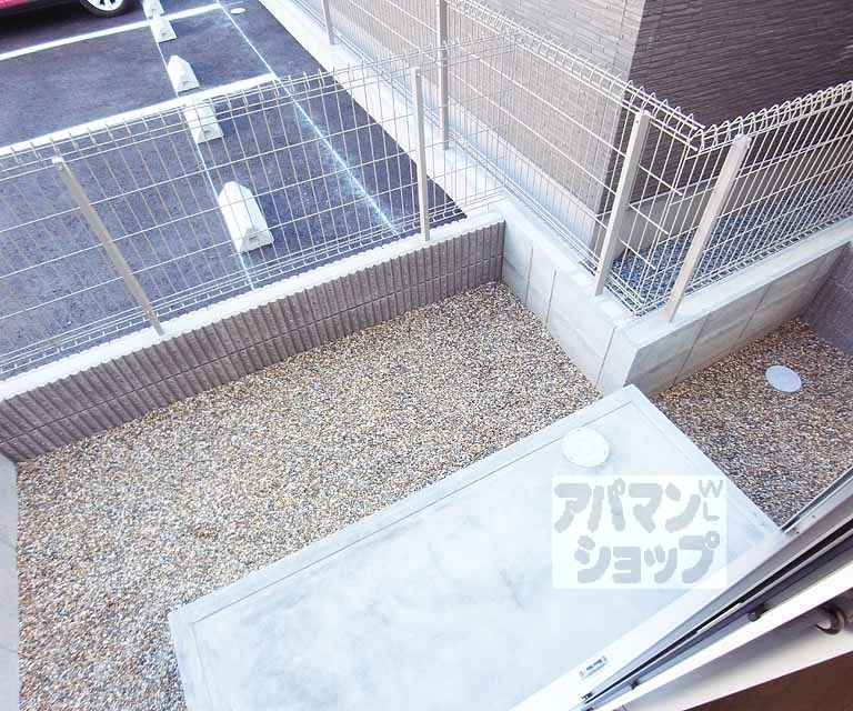 バルコニー　東向きのベランダです。