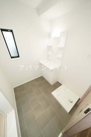 その他設備　洗濯機置場＆脱衣スペース