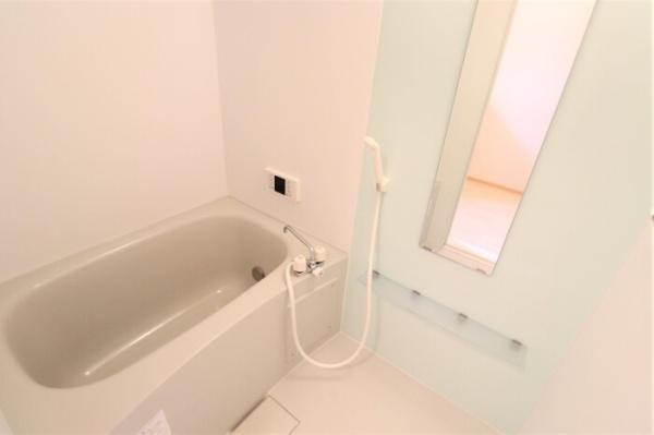 バス・シャワールーム　写真は別のお部屋のものです。