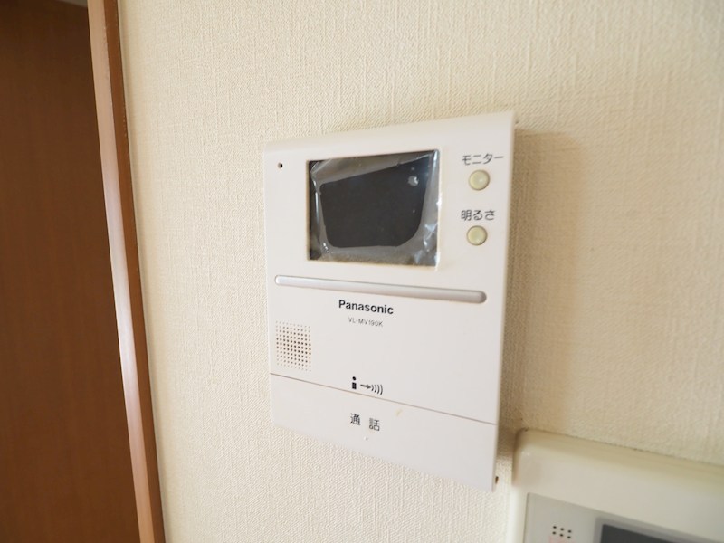 セキュリティ　モニタ付きインターホンで安心安全
