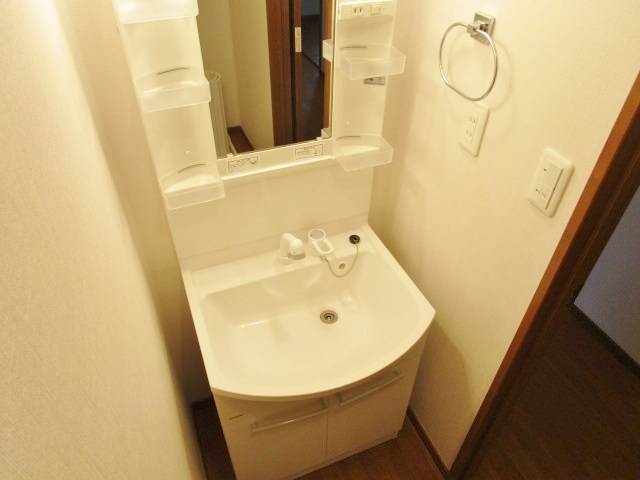 洗面設備　※別号室の写真使用中