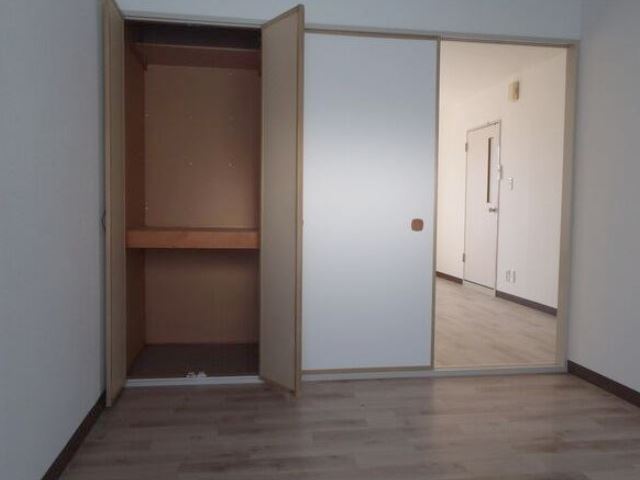 収納　洋室