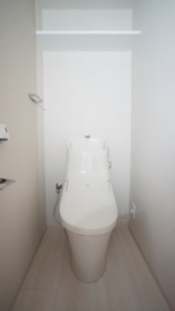 トイレ　同物件別部屋写真（実際は現況を優先します）