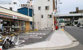 コンビニ　セブンイレブン 大阪九条南3丁目店（コンビニ）まで350m