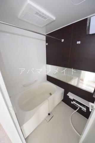 バス・シャワールーム　追い焚き機能付き