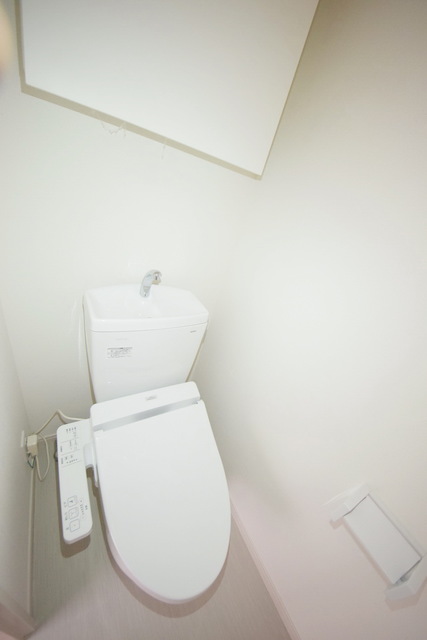 トイレ　～トイレも安らげますっ～