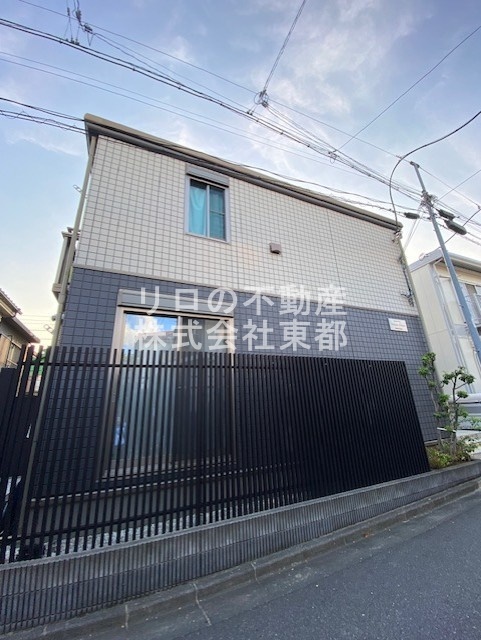 建物外観　通勤通学には便利な駅近物件のご紹介です！